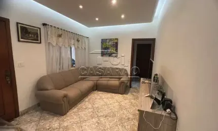 Casa com edícula - Centro - Próximo a Avenida Goiás Comercial/residencial
