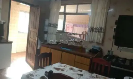 Casa com 2 quartos à venda na Rua Castro Alves, 207, Cerâmica, São Caetano do Sul