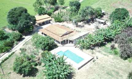Chácara / sítio com 3 quartos à venda na Da Fazenda Velha, 030, Zona Rural, Pinhalzinho