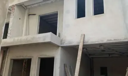 Sobrado em Condomínio para Venda em Curitiba, Cidade Industrial, 3 dormitórios, 1 suíte, 2 banheiros, 4 vagas