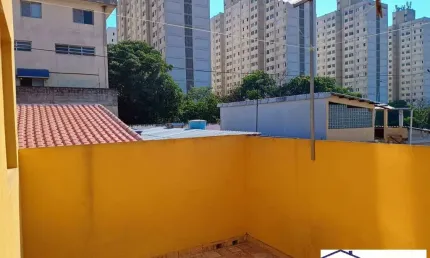 Casa com 2 quartos para alugar no Jardim São Vitor, São Paulo 