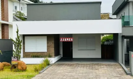 Casa em condomínio fechado com 3 quartos à venda na Tapir Rocha, 8500, Condomínio Buena Vista, Viamão por R$ 1.290.000