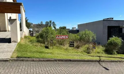 Terreno em condomínio fechado à venda na Tapir Rocha, 8500, Condomínio Buena Vista, Viamão por R$ 320.000