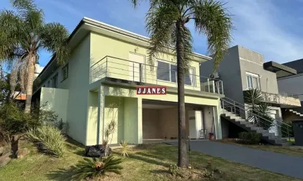Casa em condomínio fechado com 4 quartos à venda na Tapir Rocha, 8500, Condomínio Buena Vista, Viamão por R$ 1.090.000