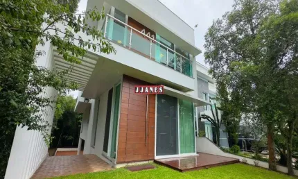 Casa em condomínio fechado com 3 quartos à venda na Tapir Rocha, 8500, Condomínio Buena Vista, Viamão por R$ 2.694.000