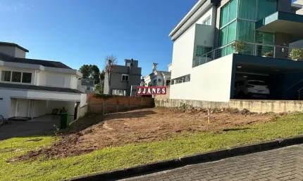 Terreno em condomínio fechado à venda na Tapir Rocha , 8500, 22, Condomínio Buena Vista, Viamão por R$ 370.000