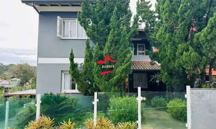 Casa em condomínio fechado com 3 quartos à venda na Rua Peroba, 131, Cantegril, Viamão por R$ 1.100.000