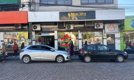 Casa comercial para alugar na Rua Julieta Pinto Cesar, 254, Centro, Viamão