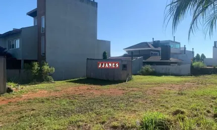 Terreno em condomínio fechado à venda na Rua Verdes Campos, 761, Mário Quintana, Porto Alegre por R$ 260.000