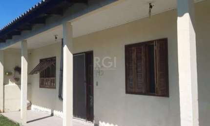 Casa com 2 quartos à venda na Rua Cambuim do Varejão, 145, Lami, Porto Alegre