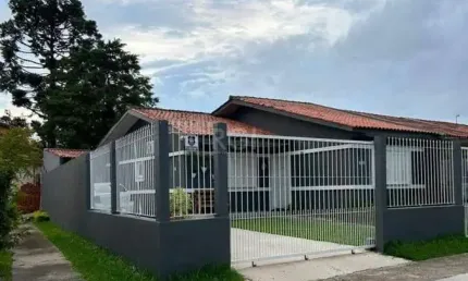 Casa com 4 quartos à venda na Rua Pedro Faria, 10, Hípica, Porto Alegre