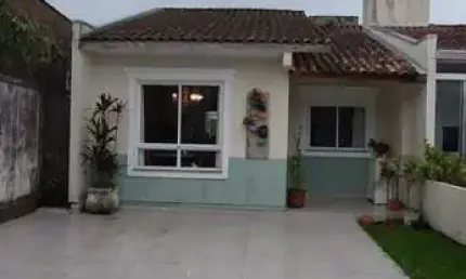 Casa com 3 quartos à venda na Estrada Costa Gama, 5124, Restinga, Porto Alegre