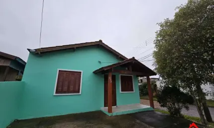 Casa com 2 quartos à venda na Rua Elvira Dendena, 634, Hípica, Porto Alegre