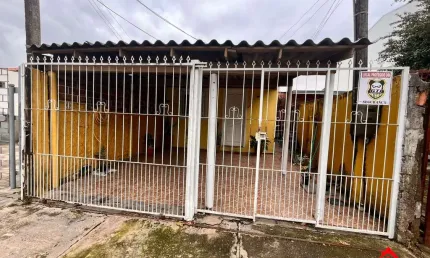 Casa com 2 quartos à venda na Rua Doutor Antonio Mazzaferro Neto, 254, Hípica, Porto Alegre