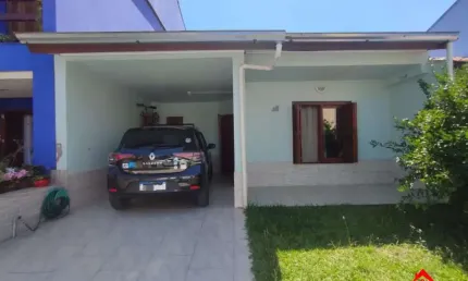 Casa em condomínio fechado com 2 quartos à venda na Rua Ponciano Pacheco da Silveira, 172, Guarujá, Porto Alegre