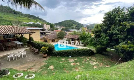 Chácara com 5 dormitórios à venda, 1361 m² por R$ 1.200.000,00 - Centro - Matias Barbosa/MG
