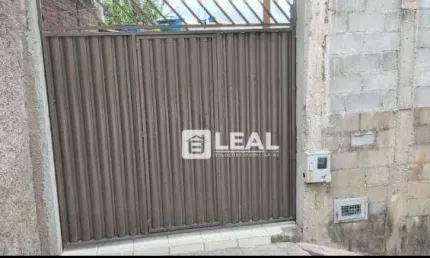 Casa com 2 dormitórios à venda por R$ 120.000,00 - Santo Antônio - Juiz de Fora/MG