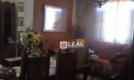 Casa com 4 dormitórios à venda por R$ 600.000,00 - Passos - Juiz de Fora/MG
