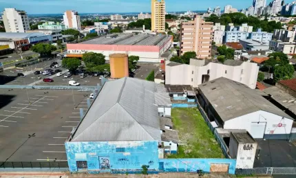 Barracão / Galpão / Depósito para alugar na Rua Rebouças, 113, Vitória, Londrina por R$ 13.000