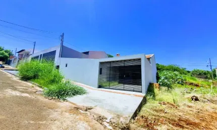 Casa com 3 quartos à venda na maria carli loures, 139, jardim da gávea, londrina por r$ 330.000