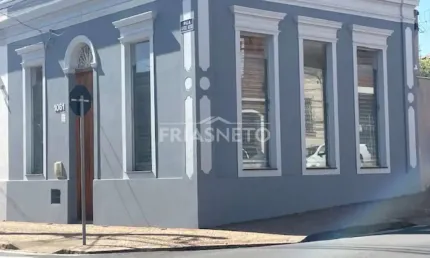 Casa comercial disponível para locação no bairro alto em Piracicaba