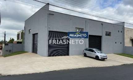 Barracão Comercial no Algodoal com 450 m², Pé-Direito Alto e Amplo Estacionamento