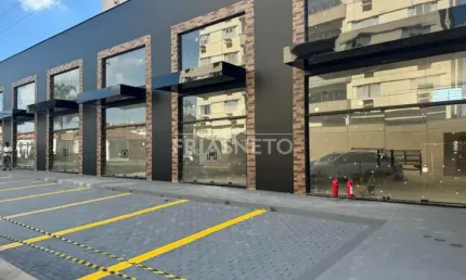 Salão comercial pra alugar em Mall no Bairro Paulista