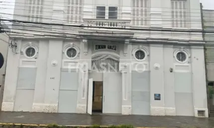 Imóvel comercial disponível para locação no centro de Piracicaba