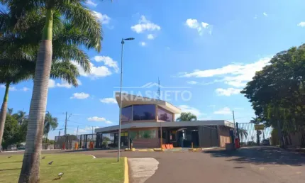 Otima Casa Avarandada no Condominio Colinas de Piracicaba.