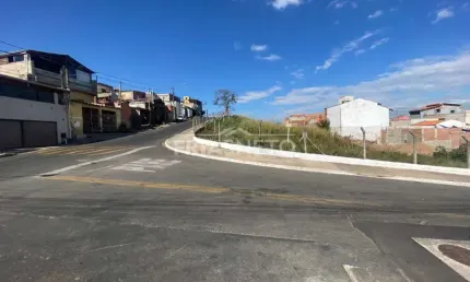 Terreno à venda ou locação no Parque Residencial Monte Rey