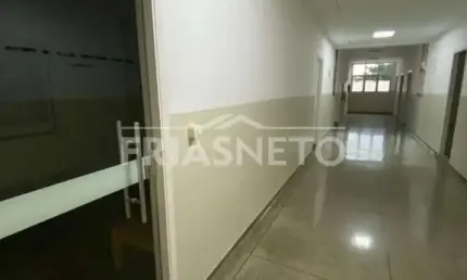 Sala comercial para locação na Avenida Independência