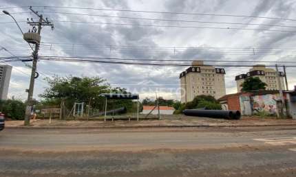 Terreno comercial para construção sob medida na Avenida Dois Córregos em Piracicaba