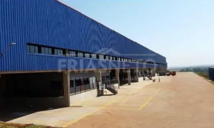 Condomínio logístico para locação no Distrito Industrial Unileste