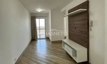 Apartamento  à no condomínio Plaza Mayor Residencial