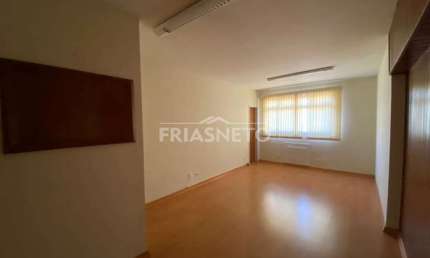 Sala comercial no Edificio Tecnal no Centro de Piracicaba