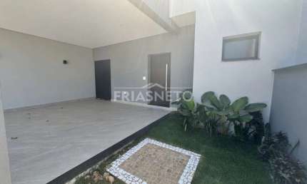Casa à venda no condomínio Convívio Residencial Lazuli Clube