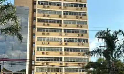 Sala comercial à venda no condomíno Centro Clínico Coriolano Ferraz do Amaral