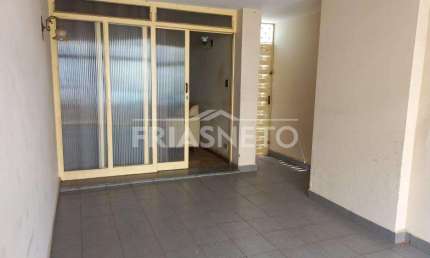 Casa comercial à venda na Cidade Alta, Piracicaba 