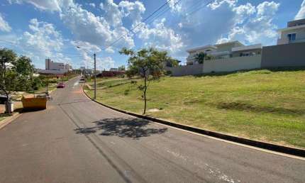 Terreno em condomínio fechado à venda no Santa Rosa Ipês, Piracicaba 