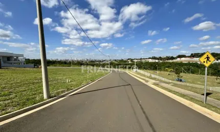 Terreno em condomínio fechado à venda no Ondas, Piracicaba 