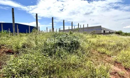 Terreno comercial à venda no bairro Uninorte - Distrito Industrial