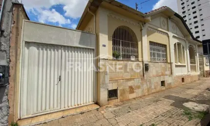 Casa na principal rua do Centro de Piracicaba - Rua Governador Pedro de Toledo