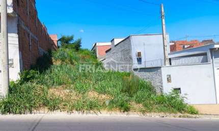 Residencial/Terreno - Residencial - No bairro Campestre