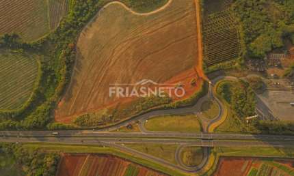 Terreno comercial à venda no Distrito Industrial, Iracemápolis 
