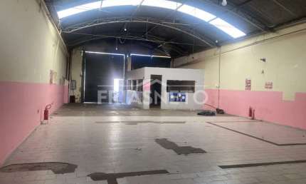 Galpão comercial à venda no Bairro Nossa Senhora de Fátima