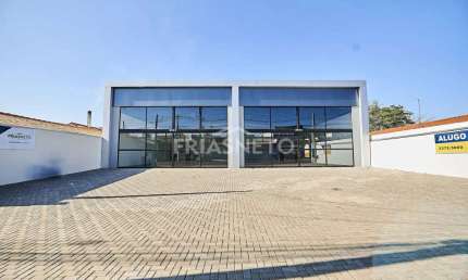 Imóvel Comercial para Locação no Bairro Campestre, Piracicaba/SP