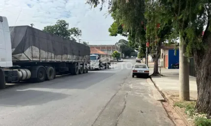 Casa com 2 quartos para alugar no Areião, Piracicaba 
