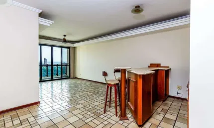 Apartamento á venda no Centro - Condomínio Edifício Tiradentes