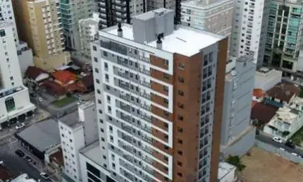 Apartamento à venda em Meia Praia – Itapema SC | 3 suítes, 3 vagas, varanda gourmet e lazer completo