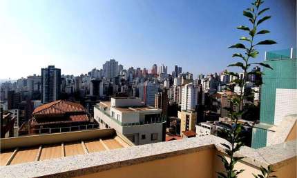 Cobertura dos Sonhos em BH: Rua Tranquila e Segura!